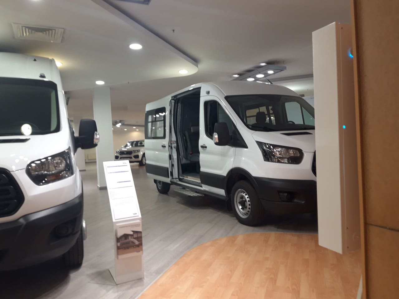 Автосервис Диллерский центр Ford